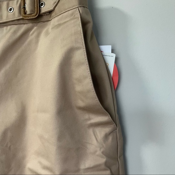 Liz Claiborne Size 8 Shorts Tan Women - Picture 6 of 13